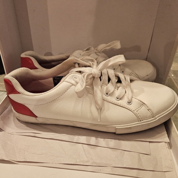 Nautica womens white and red lace up sneakers shoes size 10 Pre-owned - Picture 1 of 6